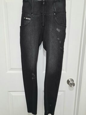 Freddy Jeans WRUP SNUG Distressed Jeans High Waist Full Length Black S (4). The